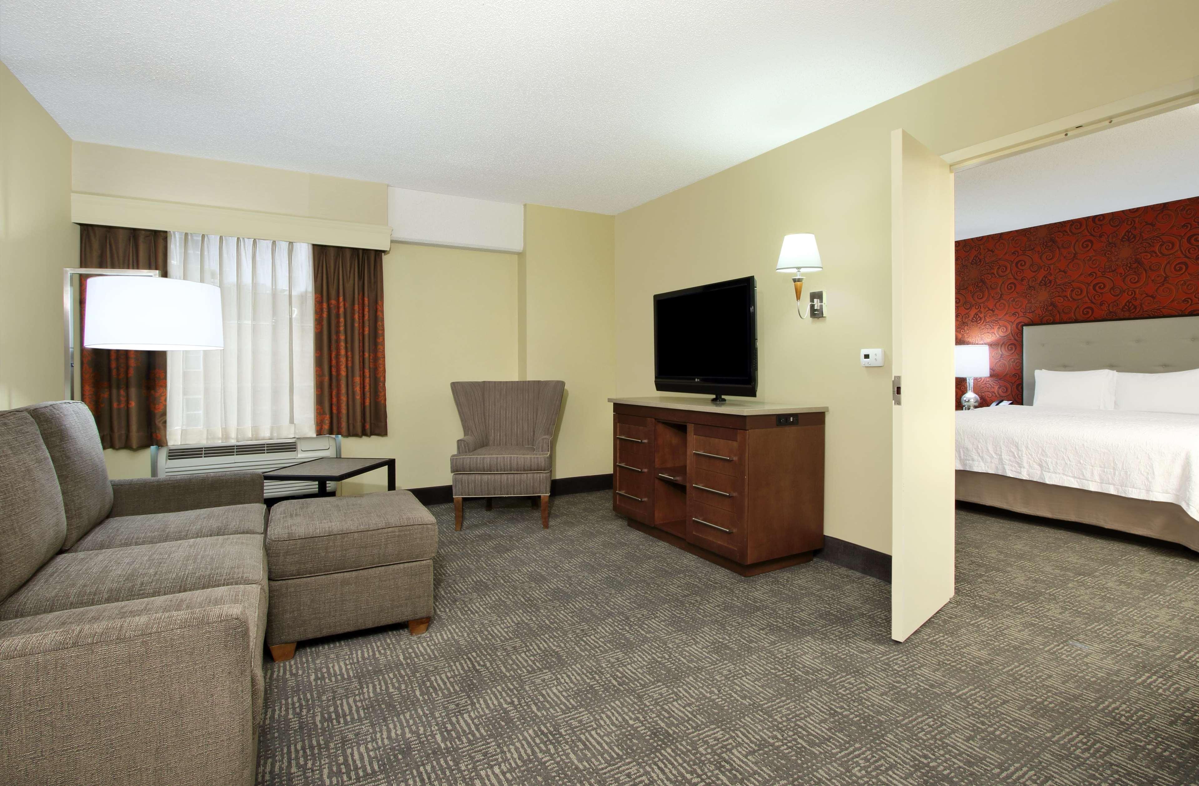 Hampton Inn & Suites Columbus-Downtown, Ohio Экстерьер фото